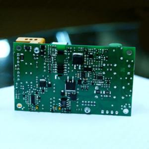 ACIN 100-240V DC Out: 12.6V ECM140US12-A-XA1049 ACIN 100-240V DC Out: 12.6V ECM140US12-A-XA1049